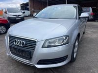 Gebraucht Audi A3 Attraction 140 PS (102 kW) 2010 Silber Kleinwagen