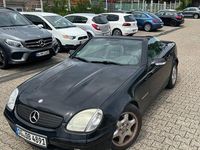 Gebraucht Mercedes SLK200 163 PS (119 kW) 2000 Schwarz Cabrio
