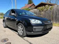 Second-hand Ford Focus 100 CP (73 kW) 2005 Negru Hatchback