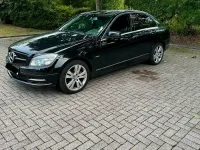 Gebraucht Mercedes C220 170 PS (125 kW) 2010 Schwarz Limousine