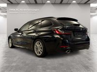 Gebraucht BMW 330e 184 PS (135 kW) 2022 Schwarz Kombi