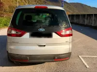 Używany Ford Galaxy 140 KM (102 kW) 2006 Szary Minivan