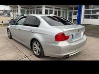 Gebraucht BMW 325 218 PS (160 kW) 2005 Silber Limousine