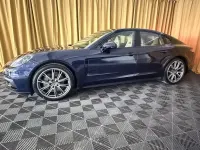 Gebraucht Porsche Panamera 4S 441 PS (324 kW) 2018 Blau Kleinwagen