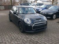 Gebraucht Mini Cooper SE Classic 135 kW (184 PS) 2023 Schwarz Kleinwagen