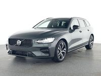 Gebraucht Volvo V60 Plus 197 PS (144 kW) 2025 Forest lake Kombi