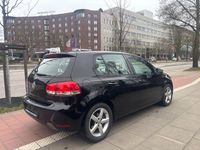 Gebraucht VW Golf VI Trendline 80 PS (58 kW) 2009 Silber Kleinwagen