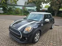 Gebraucht Mini Cooper 136 PS (100 kW) 2020 Schwarz Kleinwagen