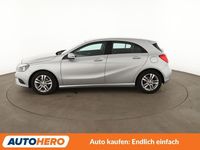 Gebraucht Mercedes A180 Style 122 PS (89 kW) 2015 Grau Limousine