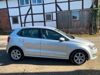 Gebraucht VW Polo 70 PS (51 kW) 2012 Silber Kleinwagen