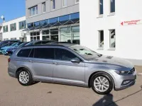 Gebraucht VW Passat Business 150 PS (110 kW) 2022 Silber Kombi
