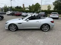 Gebraucht Mercedes E250 204 PS (150 kW) 2016 Iridiumsilber (metallic) Cabrio