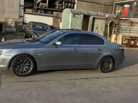 Gebraucht BMW 525 218 PS (160 kW) 2006 Grau Limousine