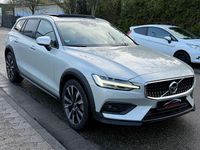 Gebraucht Volvo V60 CC Pro 250 PS (183 kW) 2021 Silber Kombi
