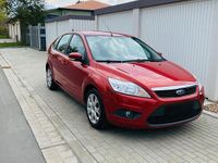 Second-hand Ford Focus 101 CP (74 kW) 2009 Roșu Hatchback