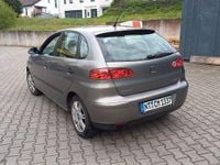 Second-hand Seat Ibiza 75 CP (55 kW) 2002 Gri Hatchback