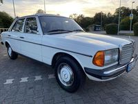 Gebraucht Mercedes E230 136 PS (100 kW) 1984 Weiss Limousine