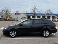 Gebraucht VW Golf VII 105 PS (77 kW) 2012 Schwarz Kombi