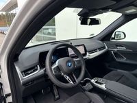 gebraucht BMW iX1 eDrive20 Sportpaket AD AHK-klappbar AHK Navi digit