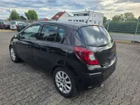 Gebraucht Opel Corsa Color Edition 101 PS (74 kW) 2010 Saphirschwarz mineraleffekt Kleinwagen