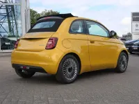 Neu Fiat 500 Icon 65 PS (47 kW) 2026 Gelb Cabrio