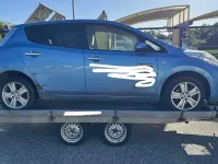 Gebraucht Nissan Leaf Basis 80 kW (109 PS) 2012 Blau (efficient blue (m)) Kleinwagen