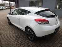 Gebraucht Renault Mégane Coupé Bose Edition 132 PS (97 kW) 2014 Weiß Coupé