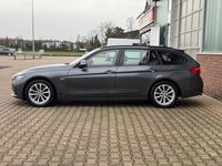 Gebraucht BMW 330 Sport Line 252 PS (185 kW) 2018 Grau Kombi