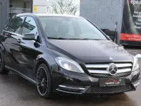 Gebraucht Mercedes B200 136 PS (100 kW) 2013 Schwarz Kleinwagen