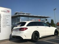 Gebraucht Mercedes C63 AMG AMG 476 PS (350 kW) 2018 Weiß metallic Kombi