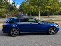 Gebraucht Mercedes C220 194 PS (142 kW) 2020 Blau Kombi