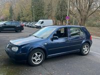 Gebraucht VW Golf IV 100 PS (73 kW) 2002 Blau Kleinwagen