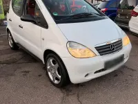 Gebraucht Mercedes A160 102 PS (75 kW) 1999 Weiß Kleinwagen
