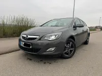 Gebraucht Opel Astra Sport 180 PS (132 kW) 2011 Grau Kombi