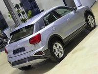 Gebraucht Audi Q2 Advanced 150 PS (110 kW) 2023 Floret silver SUV
