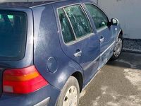 Gebraucht VW Golf IV 66 PS (48 kW) 2000 Blau Limousine