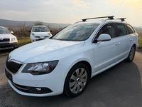 Gebraucht Skoda Superb Ambition 140 PS (102 kW) 2015 Weiß Kombi