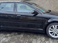 Gebraucht Audi A3 Attraction 125 PS (91 kW) 2011 Schwarz Kleinwagen