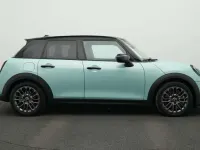 Second-hand Mini Cooper S Classic 204 CP (150 kW) 2025 Verde Hatchback