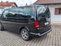 Gebraucht VW Multivan Comfortline 140 PS (102 kW) 2011 Schwarz Van