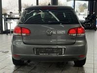 Second-hand VW Golf VI Style 105 CP (77 kW) 2011 Gri Hatchback