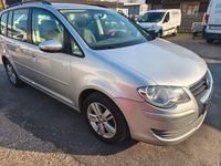 Gebraucht VW Touran 140 PS (102 kW) 2010 Silber Van / Kleinbus