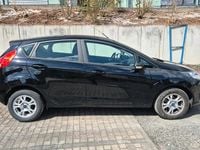 Second-hand Ford Fiesta 101 CP (74 kW) 2017 Negru Hatchback