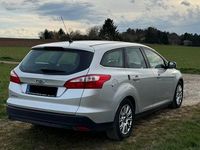 Gebraucht Ford Focus 125 PS (91 kW) 2011 Silber Limousine