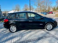 Gebraucht Renault Clio GrandTour Dynamique 101 PS (74 kW) 2010 Schwarz Kombi