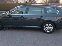Gebraucht VW Passat 150 PS (110 kW) 2017 Grau Kombi