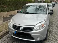 Gebraucht Dacia Sandero 55 PS (40 kW) 2009 Silber Kleinwagen