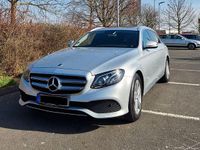 Gebraucht Mercedes E220 Avantgarde 194 PS (142 kW) 2017 Silber Kombi