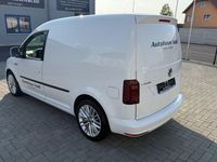Second-hand VW Caddy 75 CP (55 kW) 2020 Alb Monovolum
