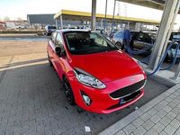Gebraucht Ford Fiesta Active 101 PS (74 kW) 2018 Rot Kleinwagen